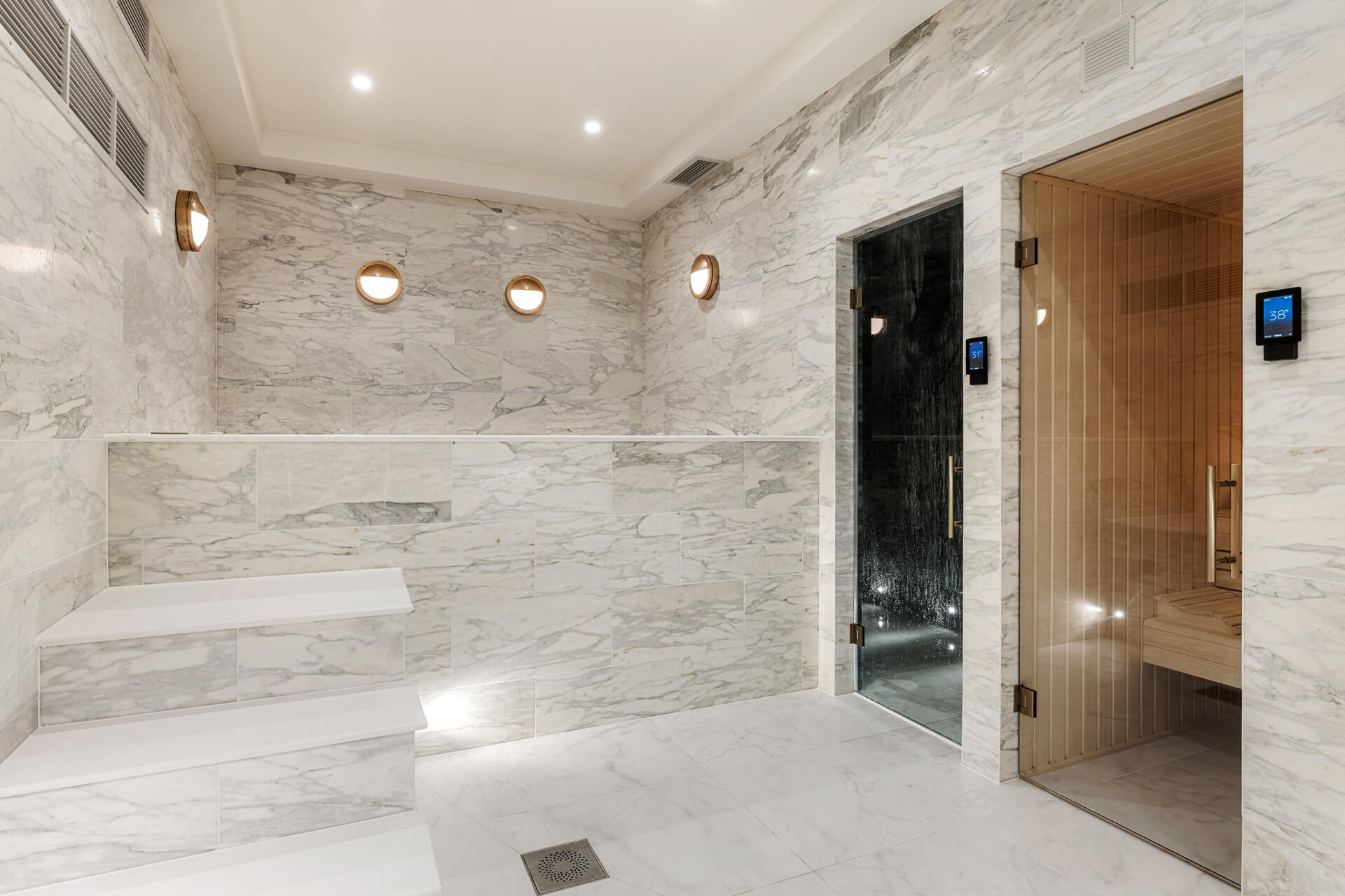 An exquisite new home in Esher (11)