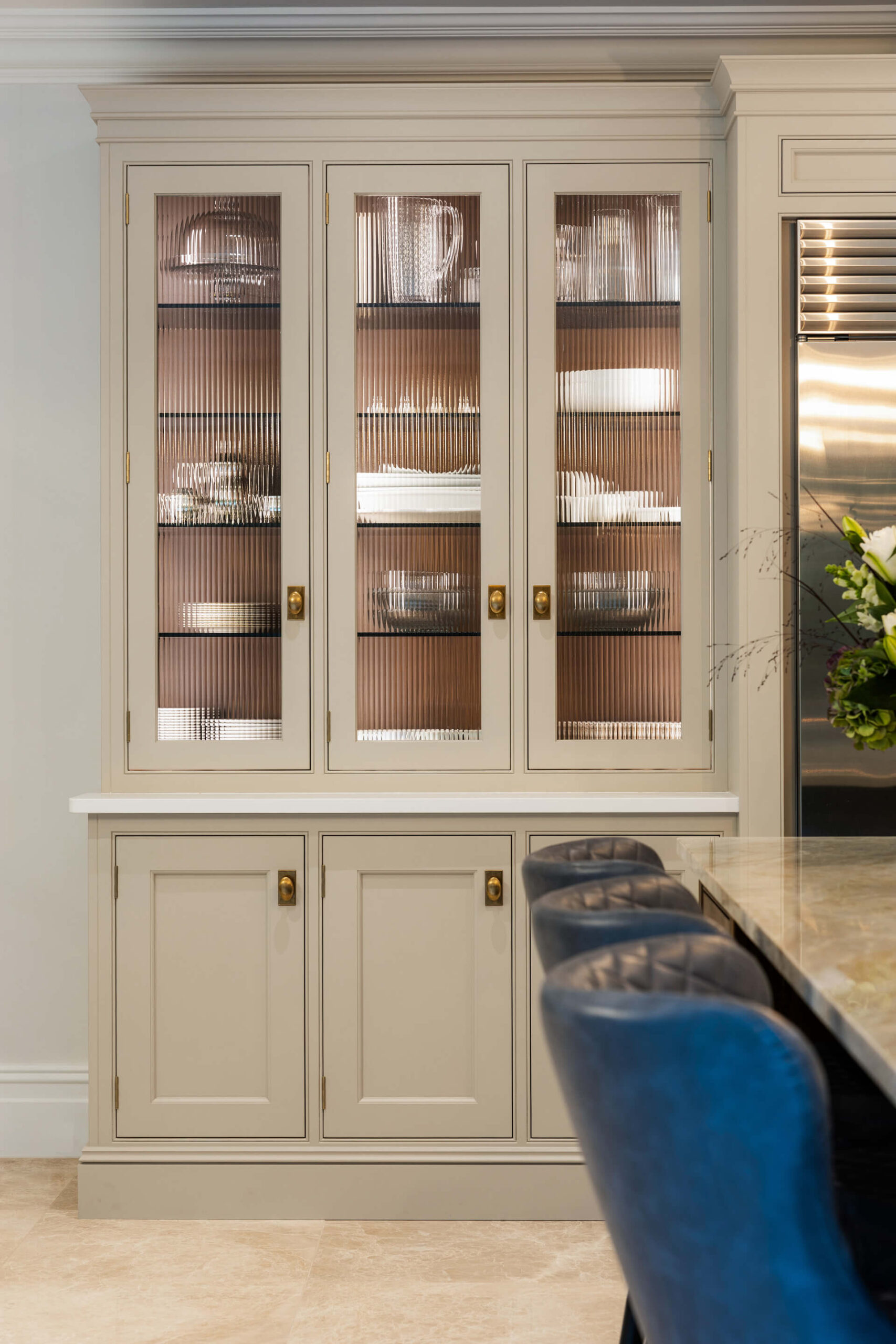 An exquisite new home in Esher (2)