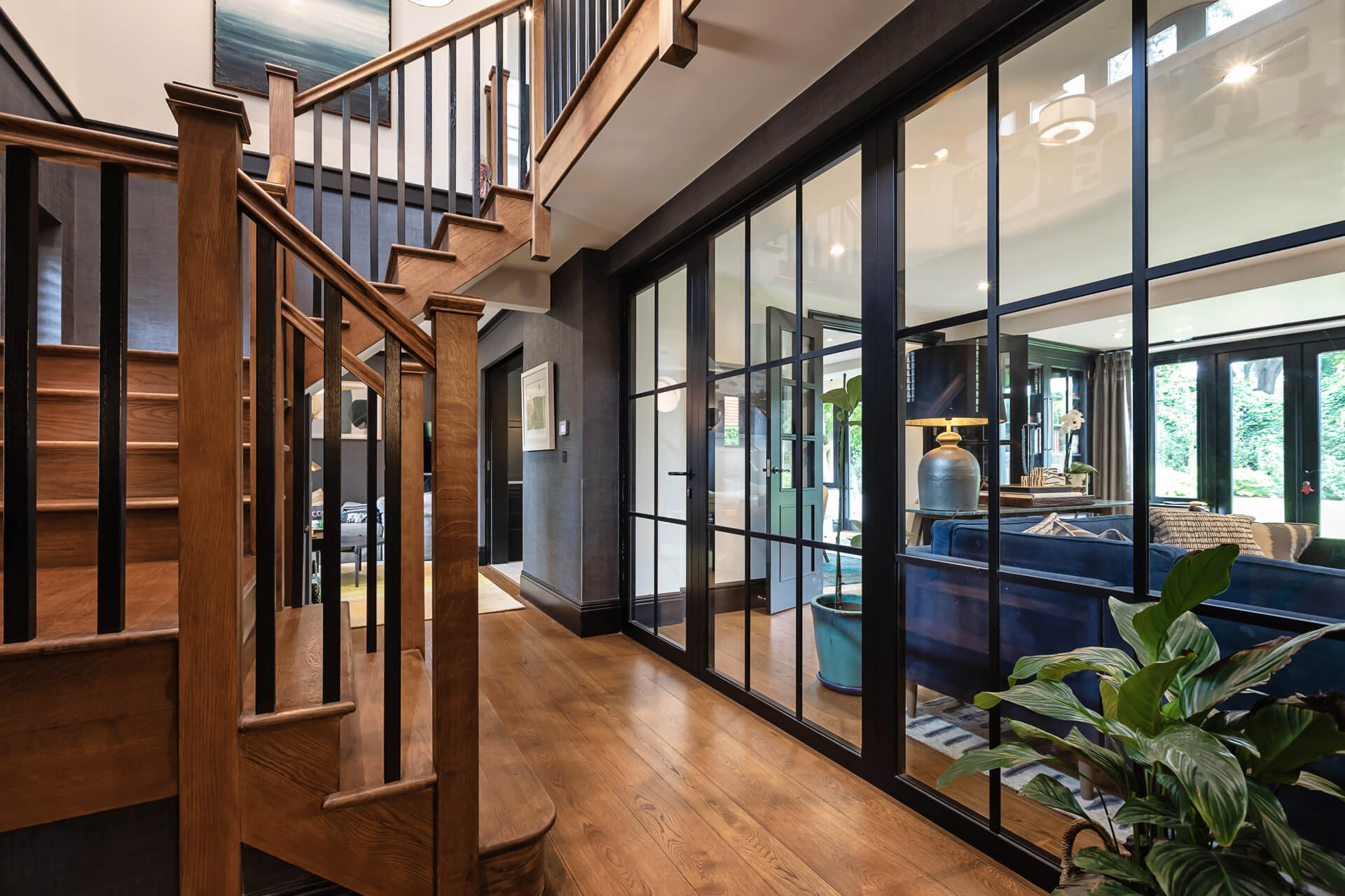Cobham Private Estate Home (6)