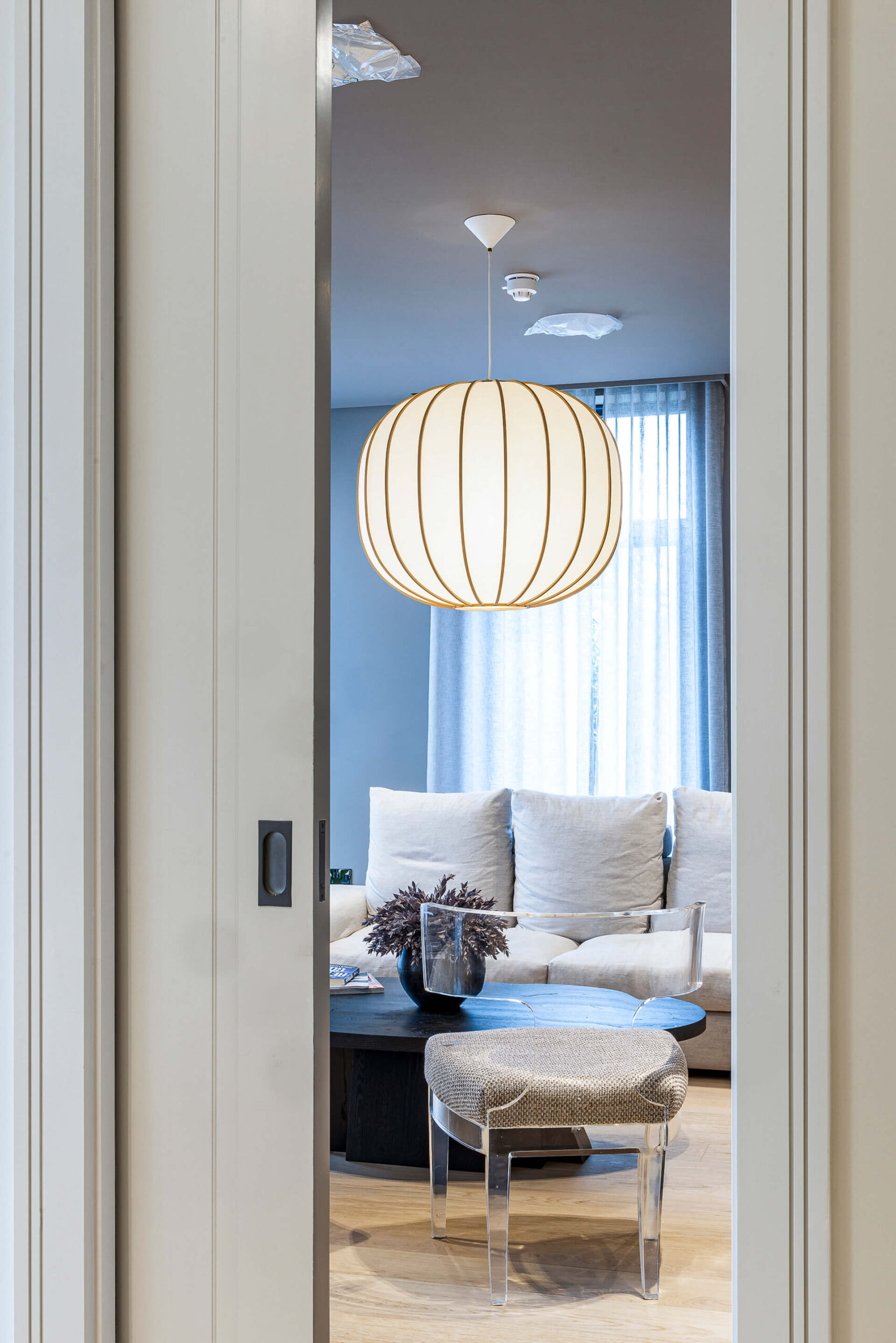 Contemporary new build in Cobham (2)