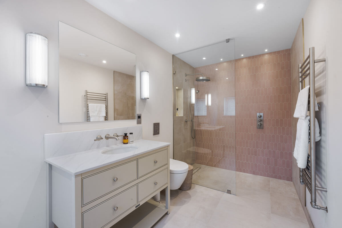 inicio-bespoke-cobham-completed-project (8)